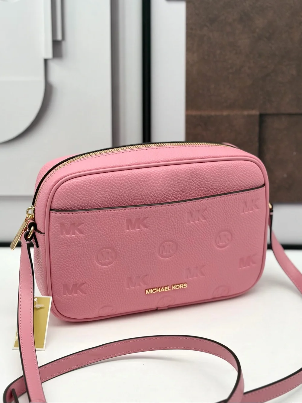 Michael Kors JET SET TRAVEL LARGE LOGO DEBOSSED CAMERA CROSSBODY BAG NWT